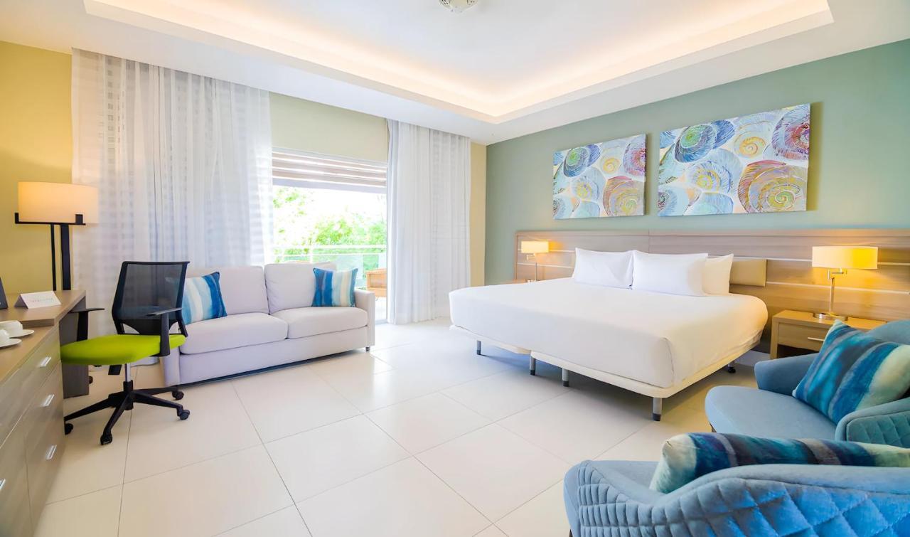 Bakour Punta Cana Suites Екстериор снимка